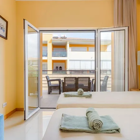 The Village - 6 Com Ac, Garagem E Piscina, A Poucos Min Da Gale * 阿尔布费拉